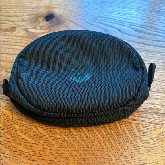Beats by Dre Other - Beats headphone Black Carrying Case- Zipper and Beats Logo- CASE only